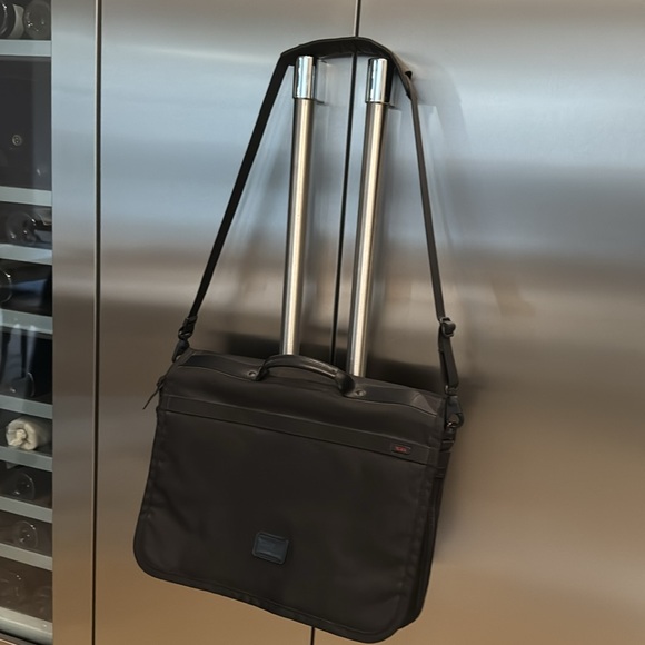 Tumi canvas briefcase laptop messenger bag EUC, never used. - Picture 2 of 7